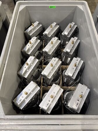 Messelamper 116 stk. i kasser med tilbehør