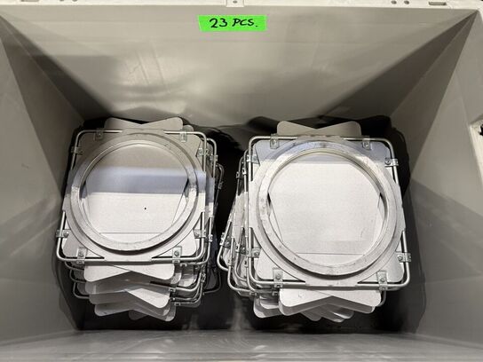 Messelamper 116 stk. i kasser med tilbehør