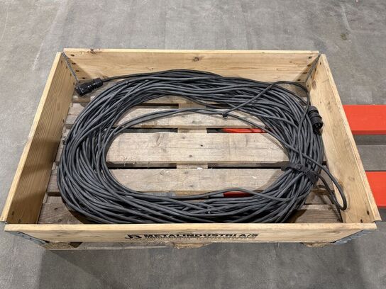 Palle med 100m CEE kabel