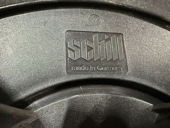 Palle med kabeltromler, tomme