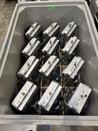 Messelamper 116 stk. i kasser med tilbehør