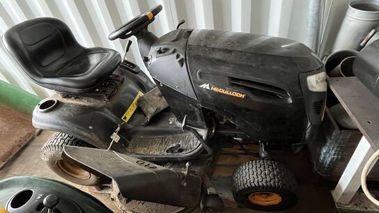 Have Traktor  MCCULLOCH M200-1171