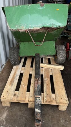 JOHN DERE Anhænger til Havetraktor