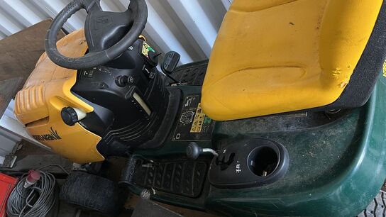 Have Traktor  YARD MAN AG9180