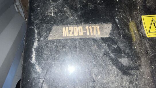 Have Traktor  MCCULLOCH M200-1171