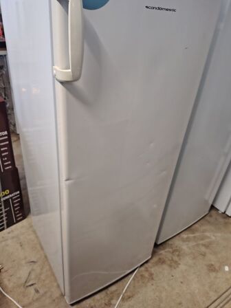 Fryseskab, brugt  SCANDOMESTIC 