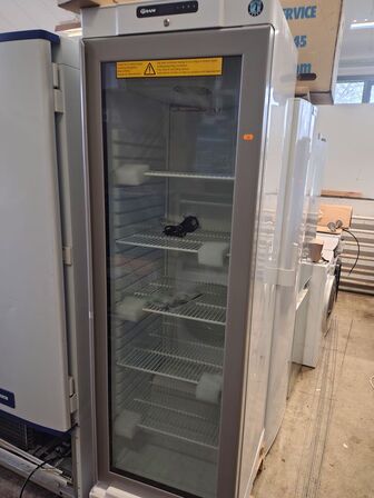 Displaykøleskab, ubrugt  GRAM