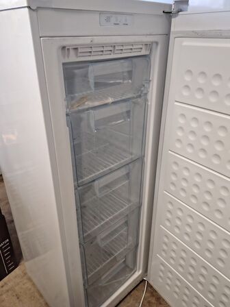 Fryseskab, brugt  SCANDOMESTIC 
