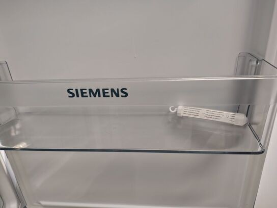 Integreret køle-/fryseskab  SIEMENS 