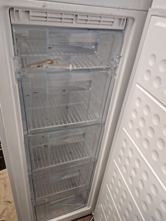 Fryseskab, brugt  SCANDOMESTIC 