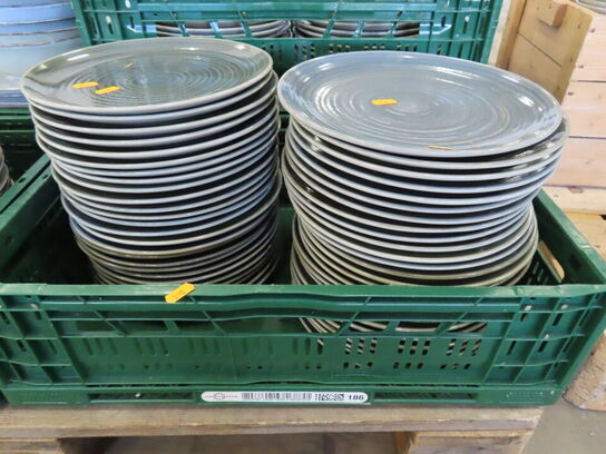 Tallerkener Ø26cm. ca. 110 stk.