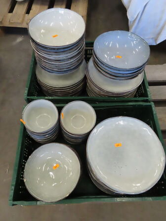 Tallerkener, dybe tallerkener, skåle ca. 85 dele