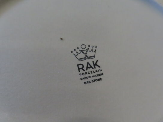 Tallerkener Ø26cm. ca. 110 stk.