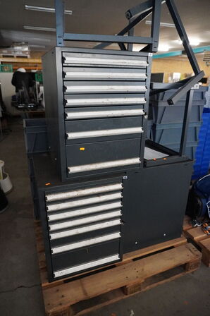 3 stk. Værktøjsreoler m. skuffer BLIKA