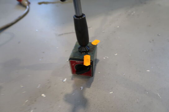 Magnet med holder