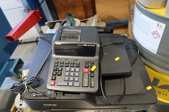 Printer BROTHER MFC-J6930DW samt regnemaskine