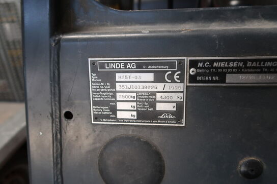 Gaffeltruck LINDE H25T-03
