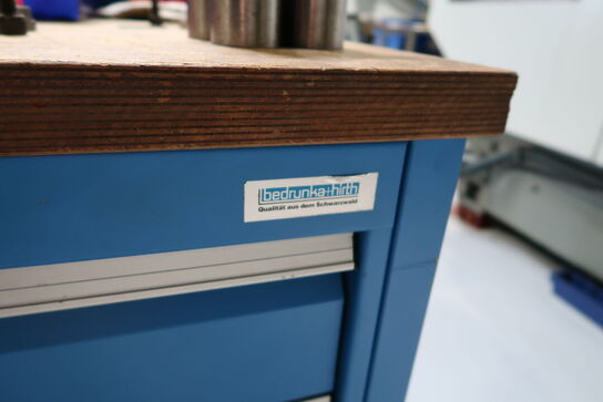 Arbejdsbord BEDRUNKA+HIRTH uden indhold