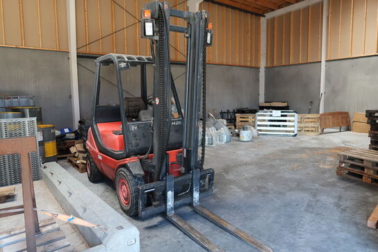 Gaffeltruck LINDE H25T-03