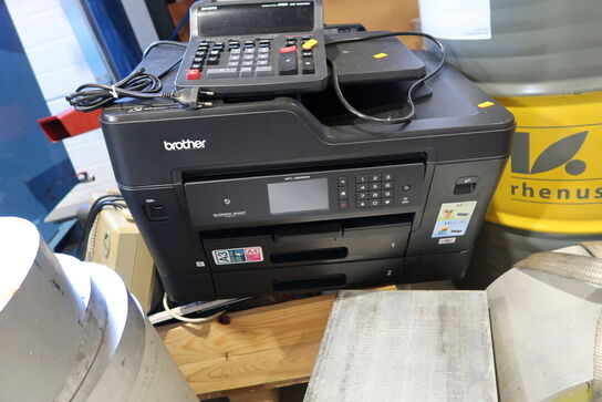 Printer BROTHER MFC-J6930DW samt regnemaskine