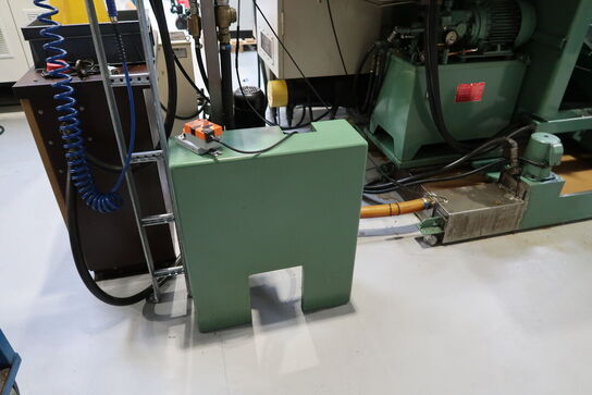 4-akset bearbejdningscenter MATSUURA MC-1000V