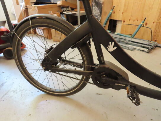 El. ladcykel, Triobike Mono med sort kasse og kaleche