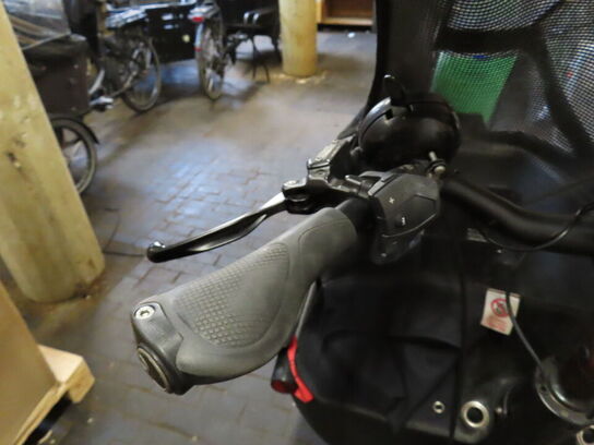 El. ladcykel, Urban Arrow m. Bosch elmotor, sort kasse og kaleche