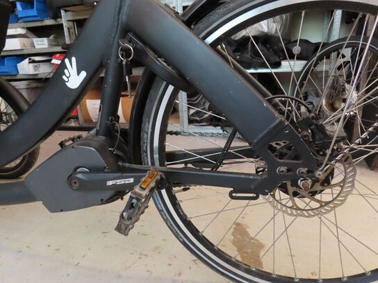 El. ladcykel, Triobike Mono med sort kasse og kaleche