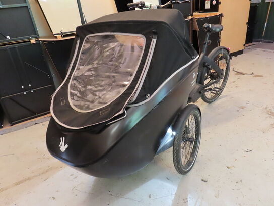 El. ladcykel, Triobike Mono med sort kasse og kaleche