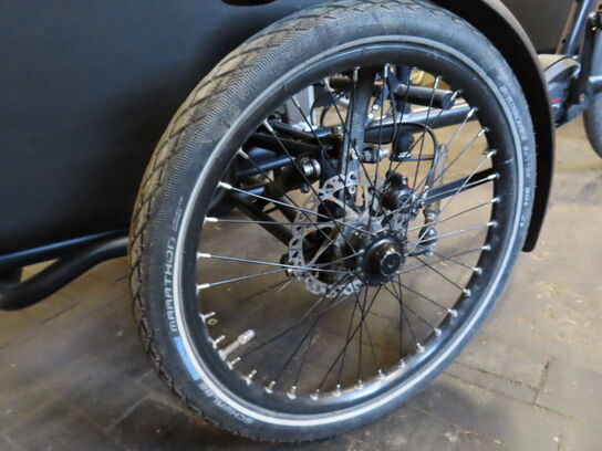 El. ladcykel, Butchers & Bicycles MK1-E med sort kasse og kaleche