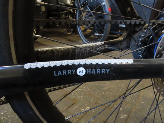 El. ladcykel, Larry vs. Harry E-Bullit med sort kasse og kaleche