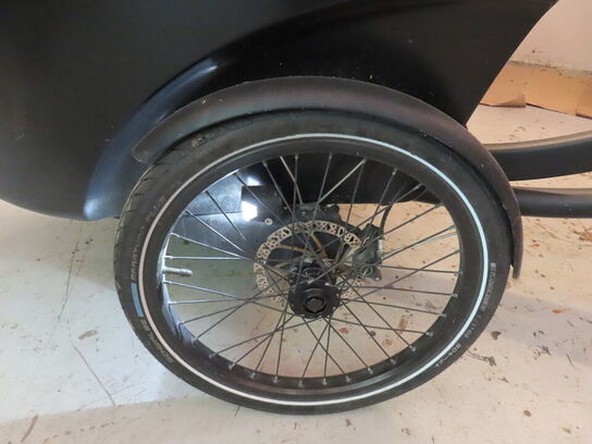 El. ladcykel, Triobike Mono med sort kasse og kaleche