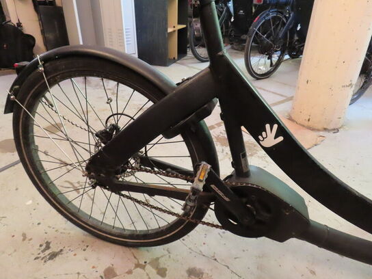 El. ladcykel, Triobike Mono med sort kasse og kaleche