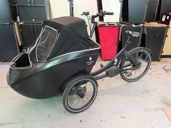 El. ladcykel, Triobike Mono med sort kasse og kaleche