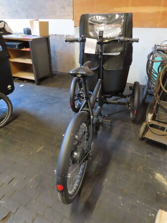 El. ladcykel, Butchers & Bicycles MK1-E med sort kasse og kaleche