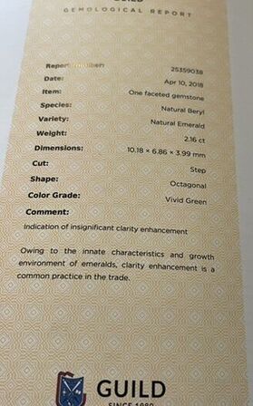 Smarargd - diamant ring i 18 kt guld vægt 18,6 gram