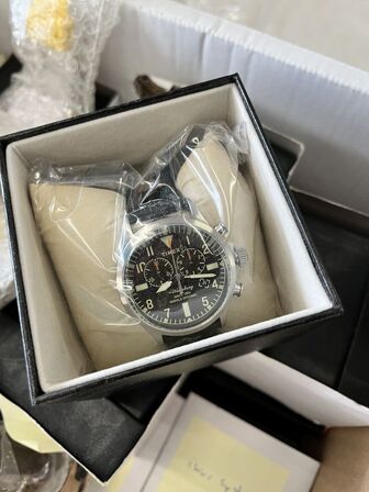 Flyttekasse m. Blandet ure JET SET/AXCENT/TIMEX