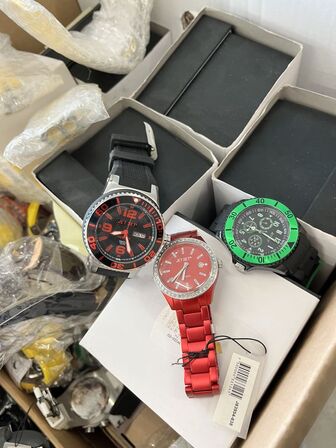 Flyttekasse m. Blandet ure JET SET/AXCENT/TIMEX