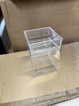 Palle m. Diverse ur display stander inkl. Gennemsigte kasser CHRONOTECH/HOT DIAMONDS