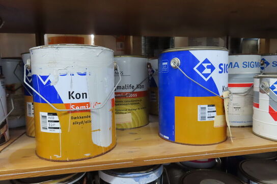 1 fag af træbeskyttelse, maling, olie mv.