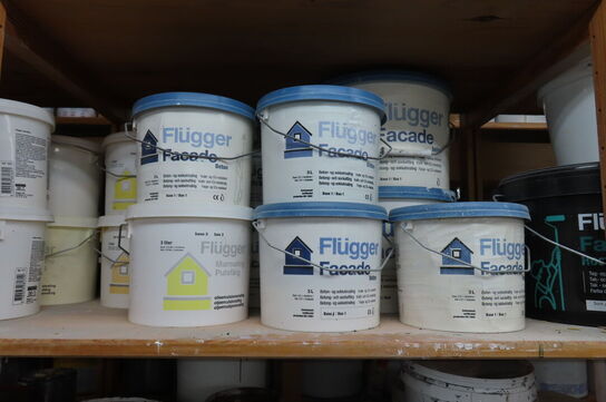 1 fag af diverse maling mv.