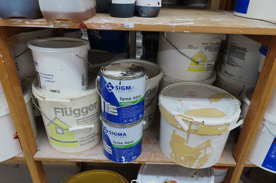 1 fag af diverse maling mv.