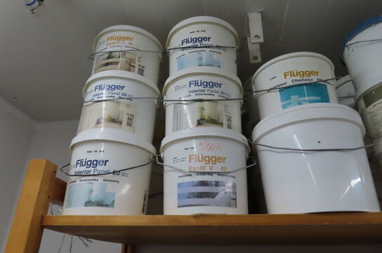 1 fag af diverse maling mv.