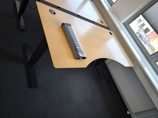 2 stk. el. hæve/sænke skriveborde