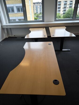 3 stk. el. hæve/sænke skriveborde