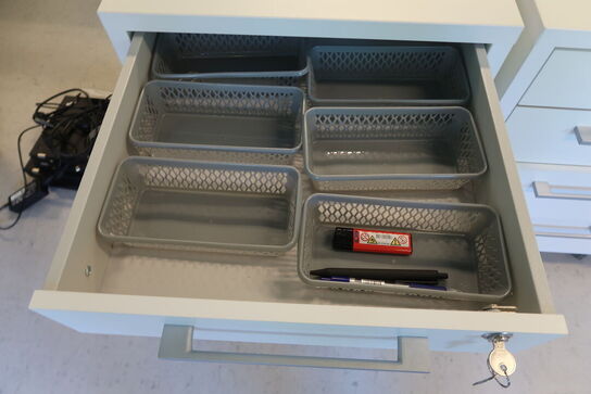 3 stk. Kontorkassetter på hjul