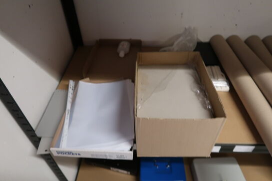 3 stk. Stålreoler med indhold 