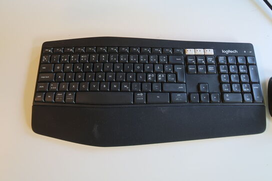 Logitech trådløs keyboard & mus 