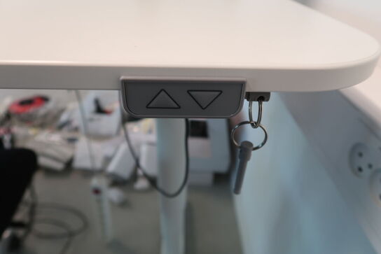 Hæve-/sænkebord - 160x80 cm 