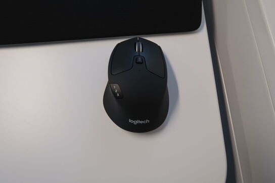 Logitech trådløs keyboard & mus 